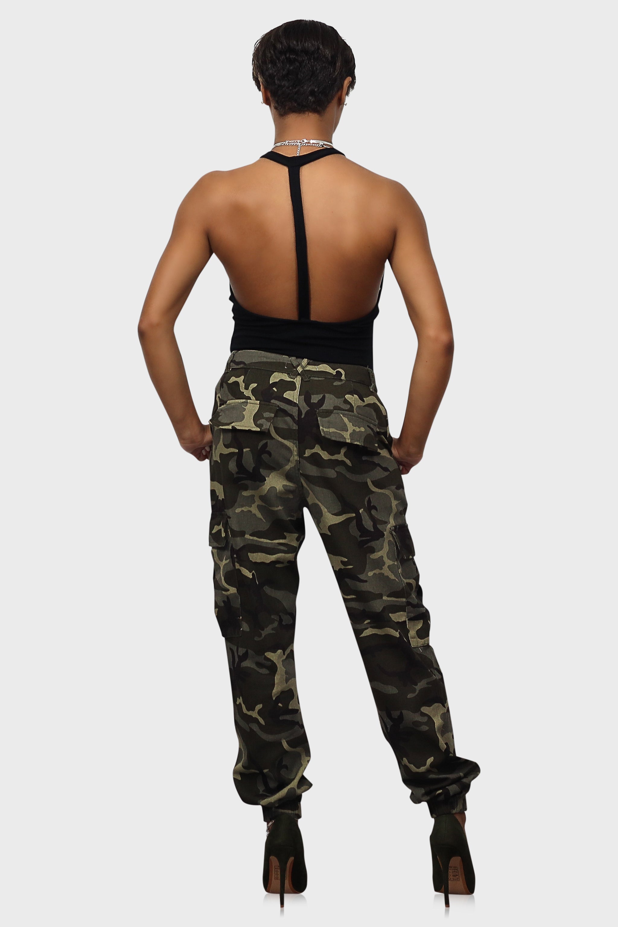 Petite Brown Camo Wide Leg Cargo Trousers | New Look